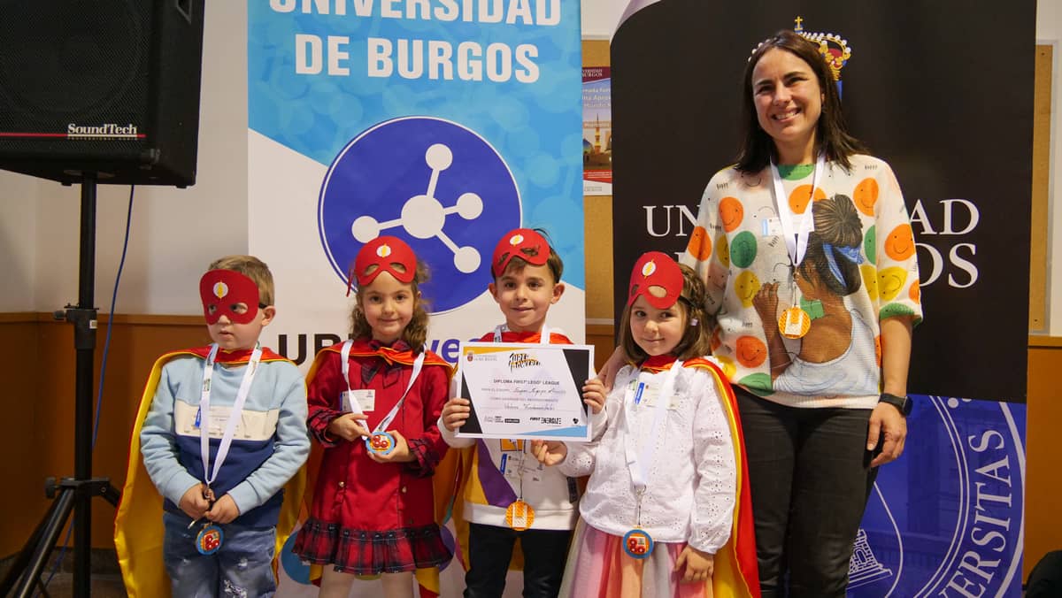 SÚPER EQUIPO ARCOIRIS