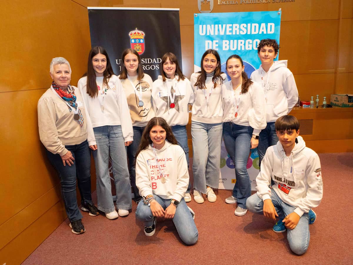 Historiadores virtuales