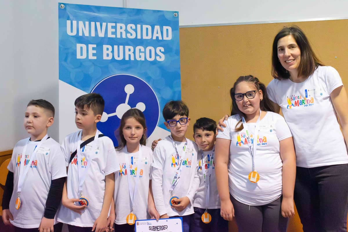 LOS CORALES DEL PUEBLO